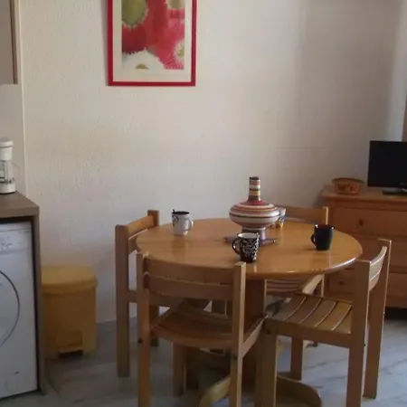 Apartment Maxi 4 Pers. Avec Loggia, Proche Pistes Et Commerces - Orcieres - Fr-1-262-132